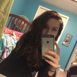 Meet your Posher, Kaitlyn